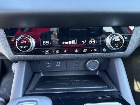 New 2026 Mitsubishi Outlander SE FWD image 30