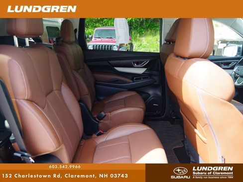 Used 2020 Subaru Ascent Touring AWD/4WD image 33