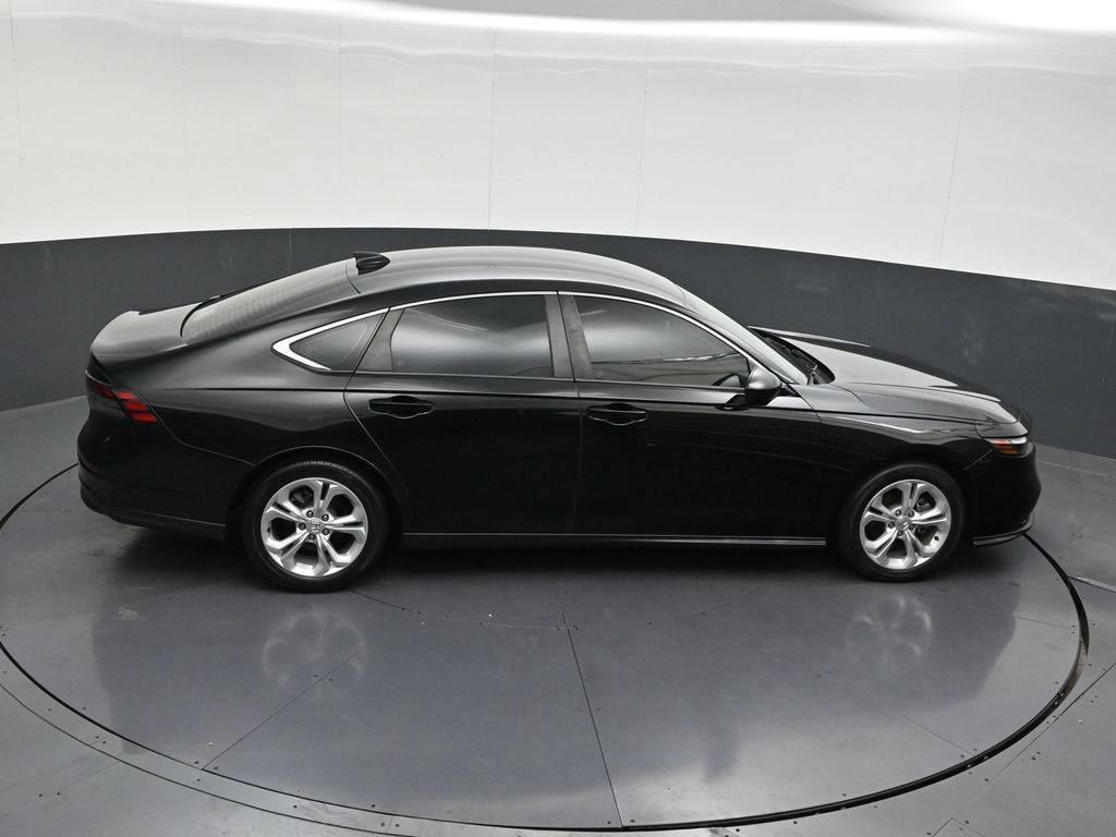 Used 2023 Honda Accord LX image 23