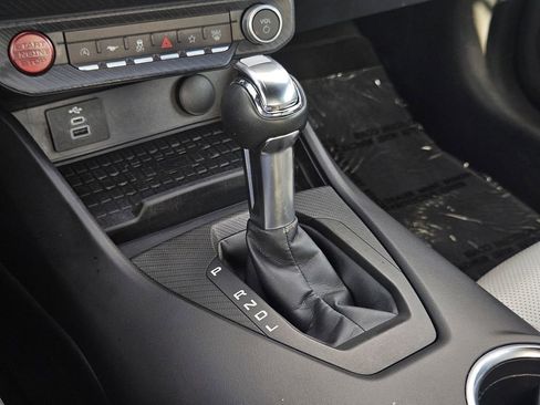 Used 2024 Ford Mustang Premium image 18