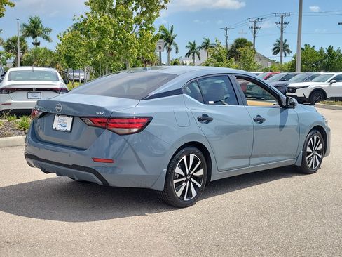 Used 2024 Nissan Sentra SV w/ SV Premium Package FWD image 6