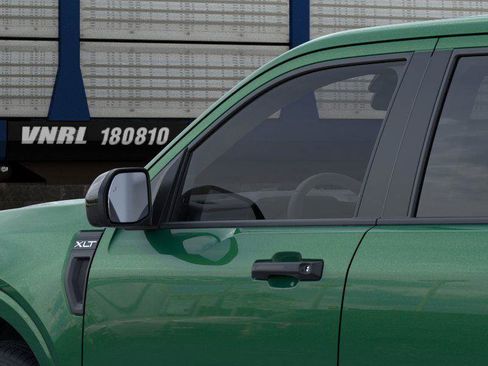 New 2025 Ford Maverick XLT w/ Equipment Group 301A image 21