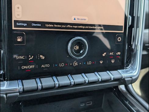 Used 2026 GMC Yukon Elevation image 17