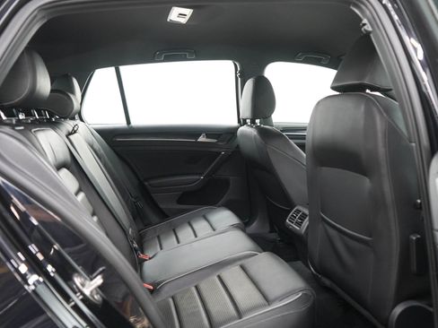Used 2019 Volkswagen Golf R 4-Door AWD/4WD image 13