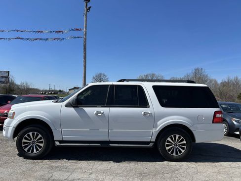 Used 2015 Ford Expedition EL XLT w/ Equipment Group 201A AWD/4WD image 4