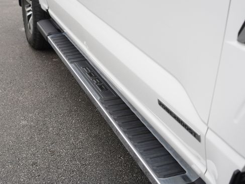 Used 2021 Ford F150 Lariat w/ Equipment Group 501A Mid image 17