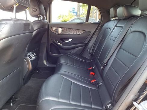 Used 2018 Mercedes-Benz GLC 300 4MATIC Coupe image 22