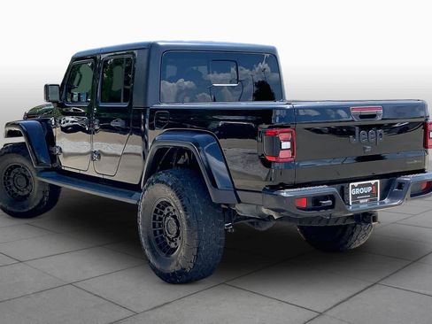 Used 2021 Jeep Gladiator Sport AWD/4WD image 11