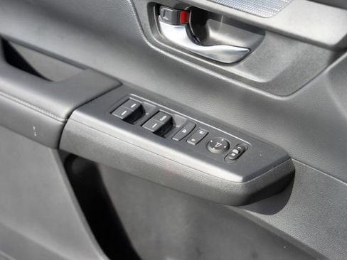 Used 2024 Honda CR-V LX image 29