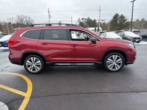 Used 2022 Subaru Ascent Limited w/ Technology Package image 4
