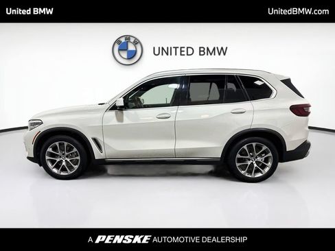 Used 2022 BMW X5 xDrive40i w/ Premium Package AWD/4WD image 8