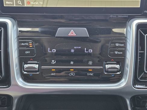 Used 2023 Kia Sorento SX AWD/4WD image 21
