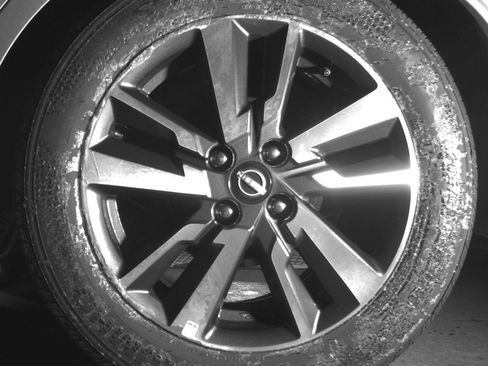 Used 2025 Nissan Versa SV image 14