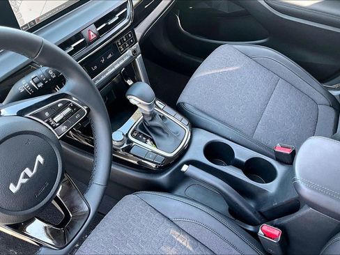 Used 2026 Kia Seltos S FWD image 17