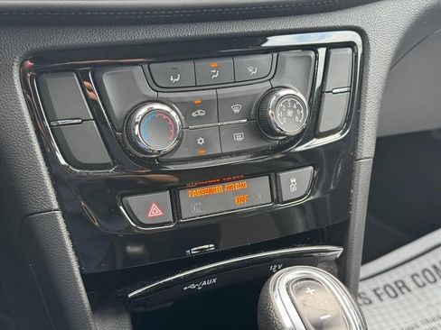Used 2020 Buick Encore Preferred w/ Safety Package FWD image 21