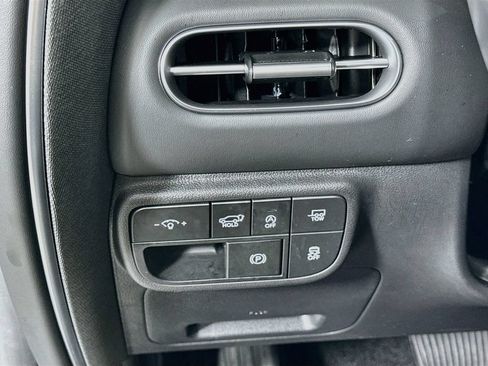 Certified 2026 Hyundai Palisade Calligraphy FWD image 10