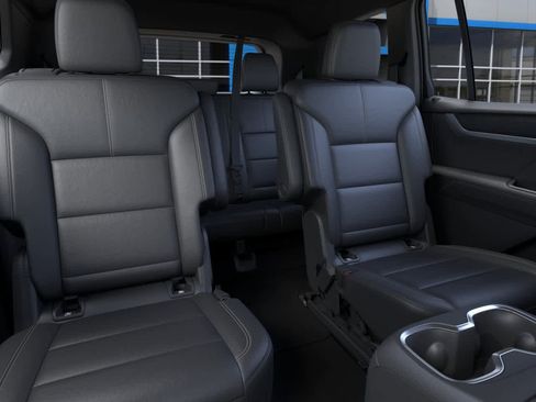 New 2026 GMC Acadia Elevation w/ Black Edition FWD image 17