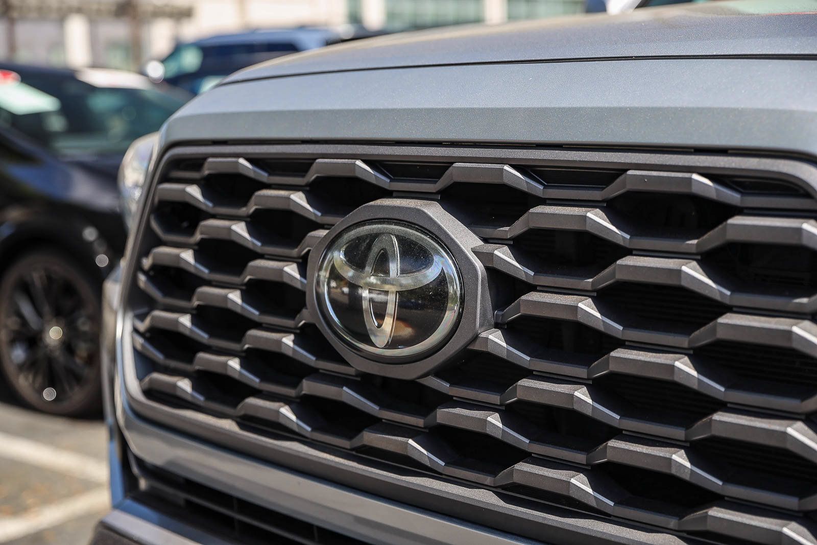 Used 2021 Toyota Tacoma TRD Off-Road w/ Technology Package AWD/4WD image 12