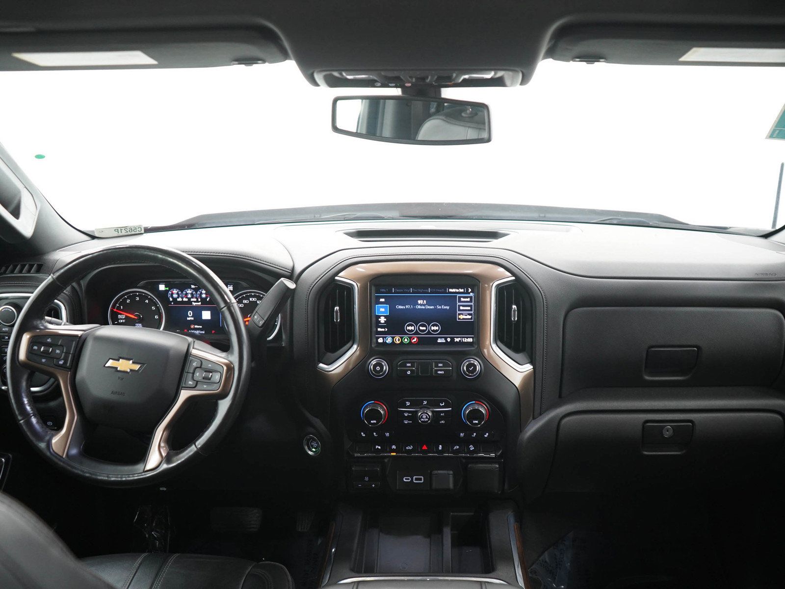 Used 2019 Chevrolet Silverado 1500 High Country w/ Z71 Off-Road Package AWD/4WD image 14