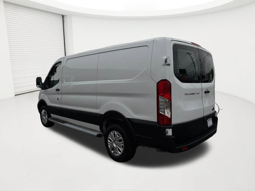 Used 2025 Ford Transit 250 Low Roof w/ Exterior Upgrade Package RWD image 7