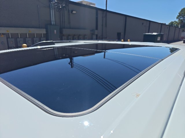 Used 2024 Ford Expedition Limited RWD image 8
