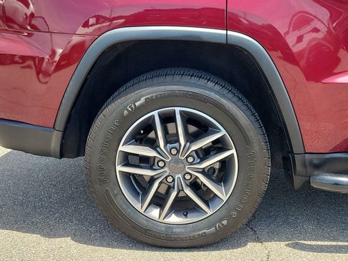 Used 2020 Jeep Grand Cherokee Limited RWD image 6