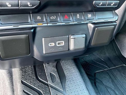 Used 2021 Chevrolet Silverado 1500 LT w/ LPO, Liner Protection Package image 16