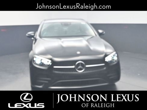 Used 2022 Mercedes-Benz E 350 4MATIC Sedan image 4