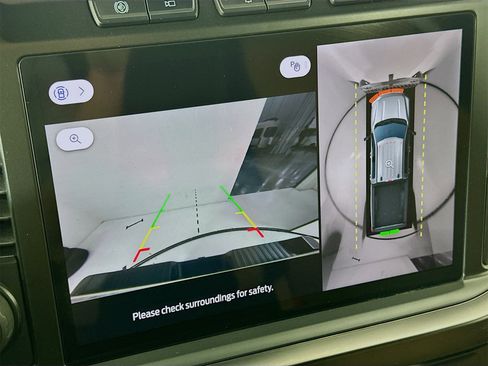 Used 2023 Ford F350 Lariat w/ Lariat Ultimate Package image 15