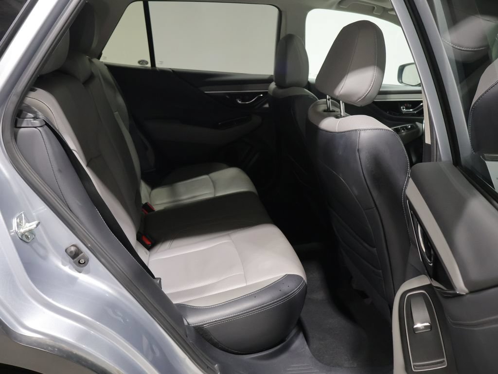 Used 2023 Subaru Outback Limited AWD/4WD image 21