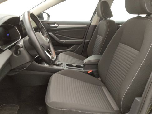 Used 2025 Volkswagen Jetta S FWD image 17
