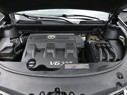 Used 2016 Cadillac SRX Performance w/ Driver Awareness Package image 17