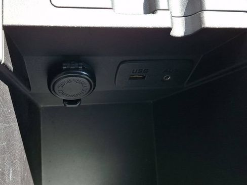 Used 2017 Subaru Impreza 2.0i Premium AWD/4WD image 35