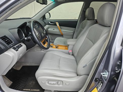 Used 2008 Toyota Highlander Limited AWD/4WD image 8