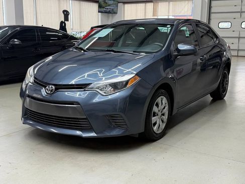 Used 2016 Toyota Corolla LE FWD image 5