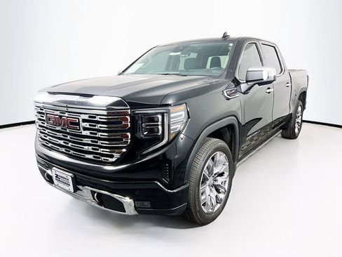 Used 2024 GMC Sierra 1500 Denali image 3