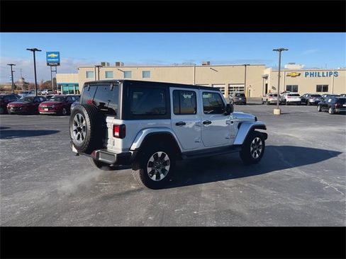 Used 2022 Jeep Wrangler Unlimited Sahara image 8