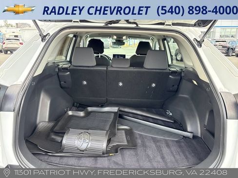Used 2023 Toyota RAV4 XLE AWD/4WD image 14