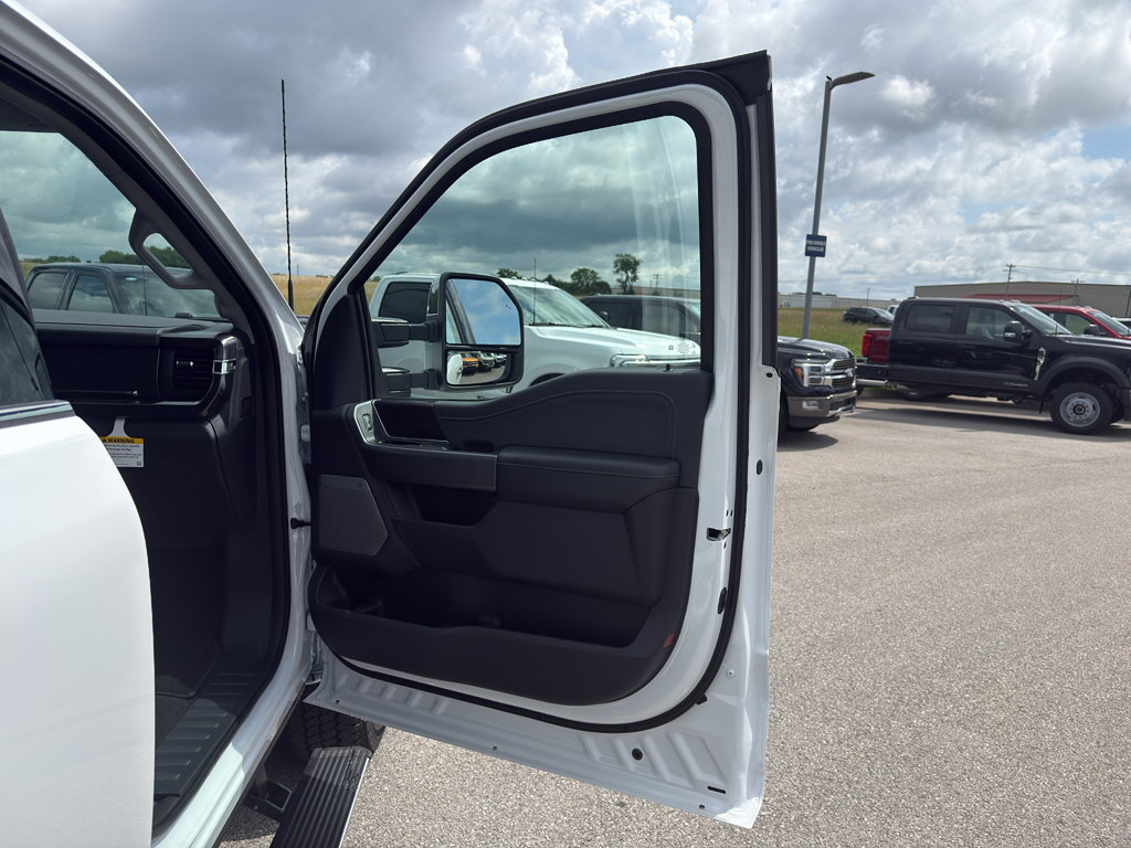 New 2026 Ford F350 Lariat w/ Lariat Ultimate Package AWD/4WD image 22
