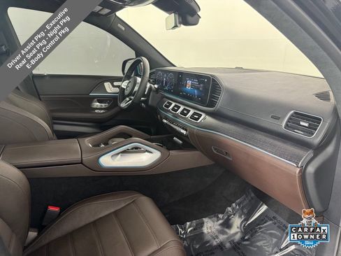 Used 2023 Mercedes-Benz GLS 580 4MATIC image 22