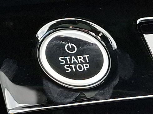 New 2025 Audi A6 e-tron Ultra image 21