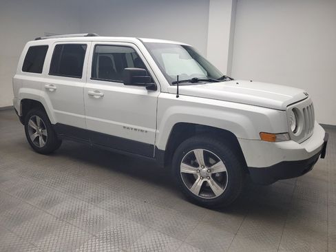 Used 2016 Jeep Patriot High Altitude image 11