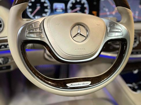 Used 2015 Mercedes-Benz S 550 Sedan image 33