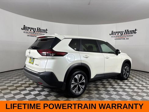Used 2023 Nissan Rogue SV AWD/4WD image 6