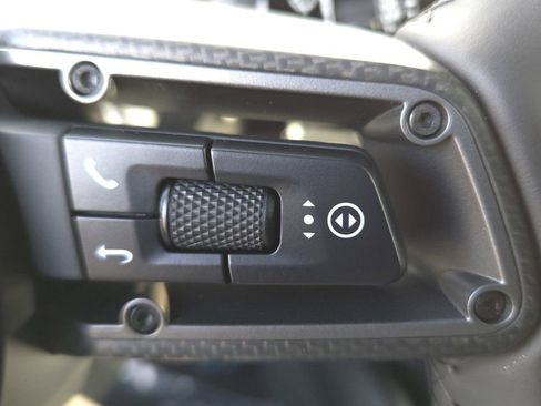 New 2025 Porsche Taycan image 25