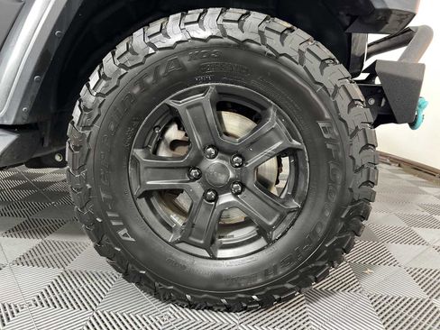 Used 2020 Jeep Wrangler Unlimited Sport S image 22