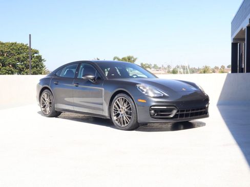 Certified 2023 Porsche Panamera Platinum Edition RWD image 7