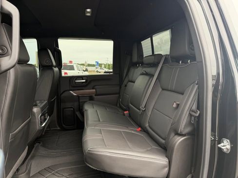 Used 2023 Chevrolet Silverado 3500 High Country AWD/4WD image 25