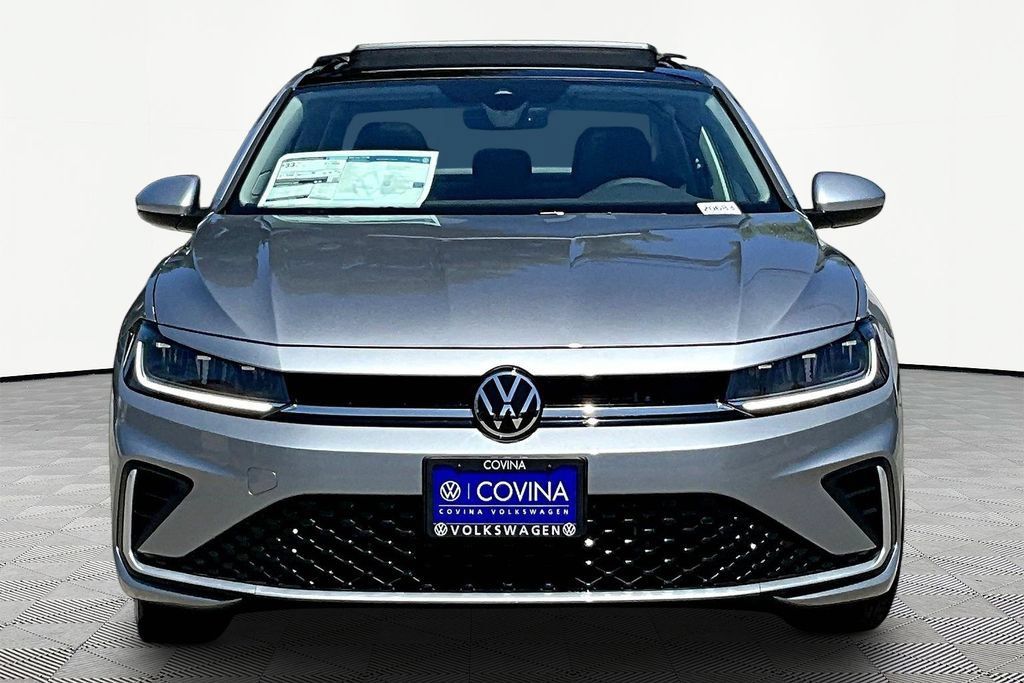 New 2026 Volkswagen Jetta SE FWD image 2