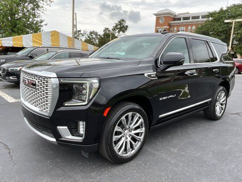 Used 2022 GMC Yukon Denali AWD/4WD image 3